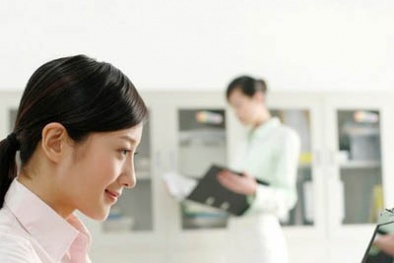 Phụ nữ khó mang thai khi ngồi điều hòa